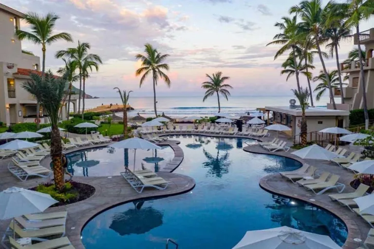 Pueblo Bonito Mazatlán Beach Resort
