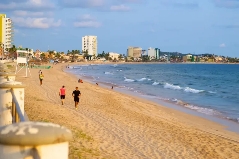 Hoteles y viajes a Mazatlán
